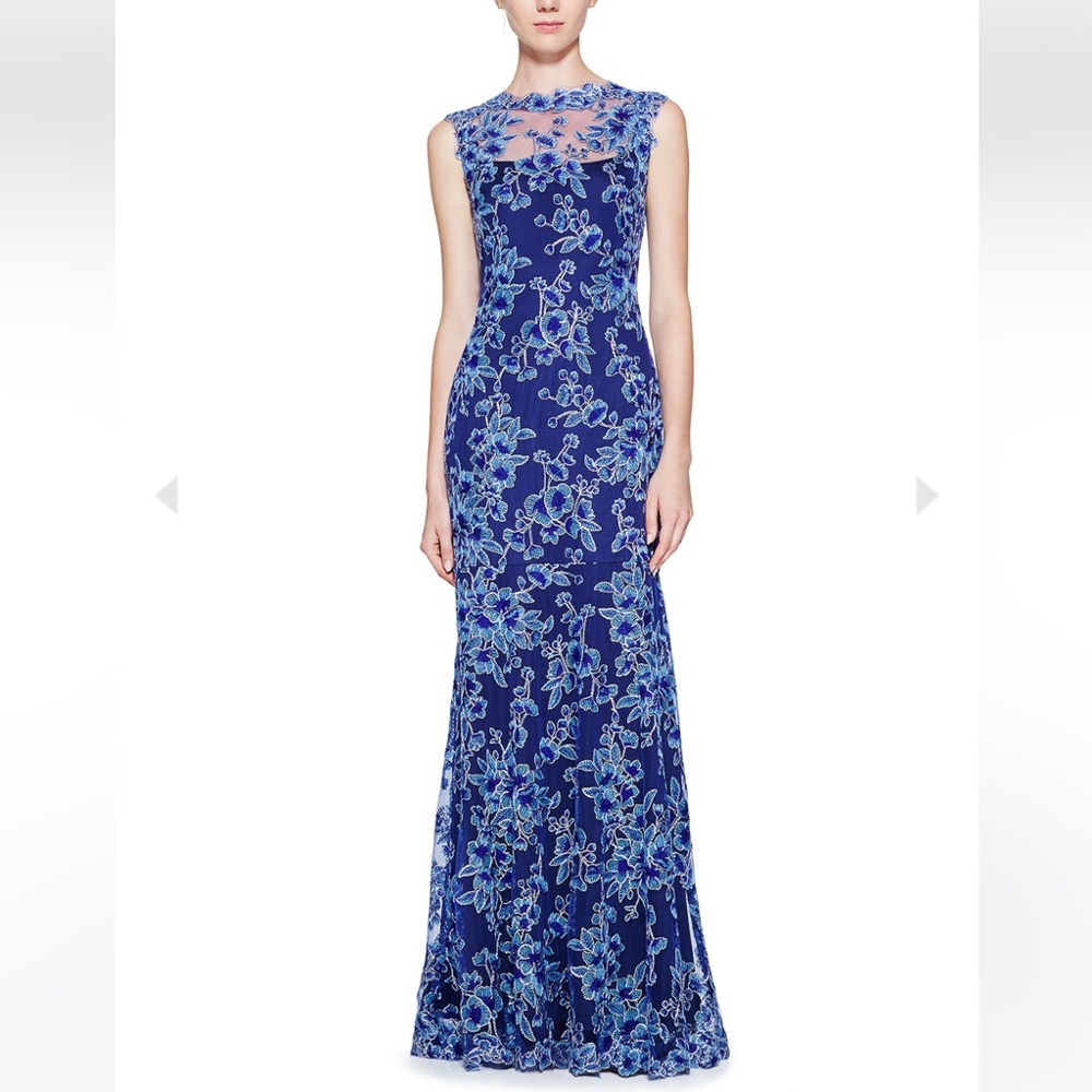 TADASHI SHOJI EMBROIDERED FLORAL GOWN SIZE L SIZE 12